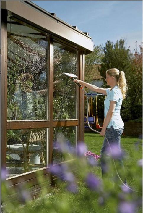 Produktbild Gardena Cleansystem-Fensterwascher mit Abzieher