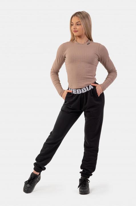 Actual product image Nebbia Iconic Mid-Waist Sweatpants 408 black (M)