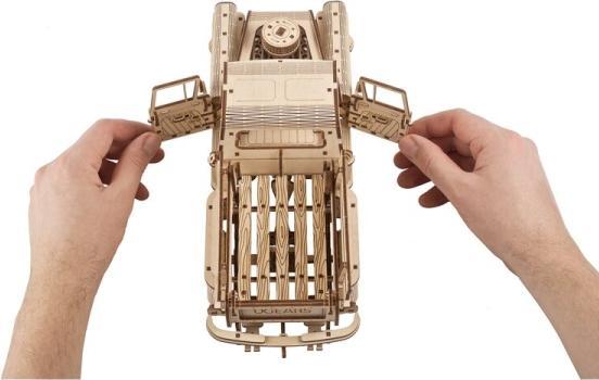 Actual product image Ugears Pick-up Lumberjack