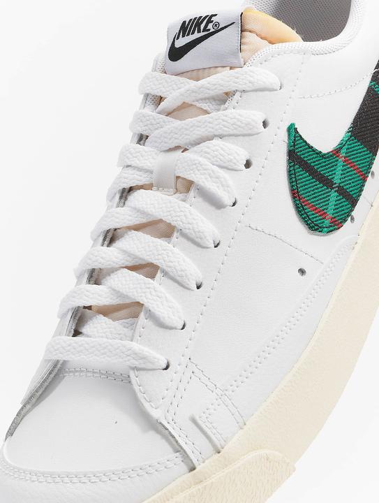 Image du produit Nike Blazer Low '77 Premium chaussures - 88733 (39)