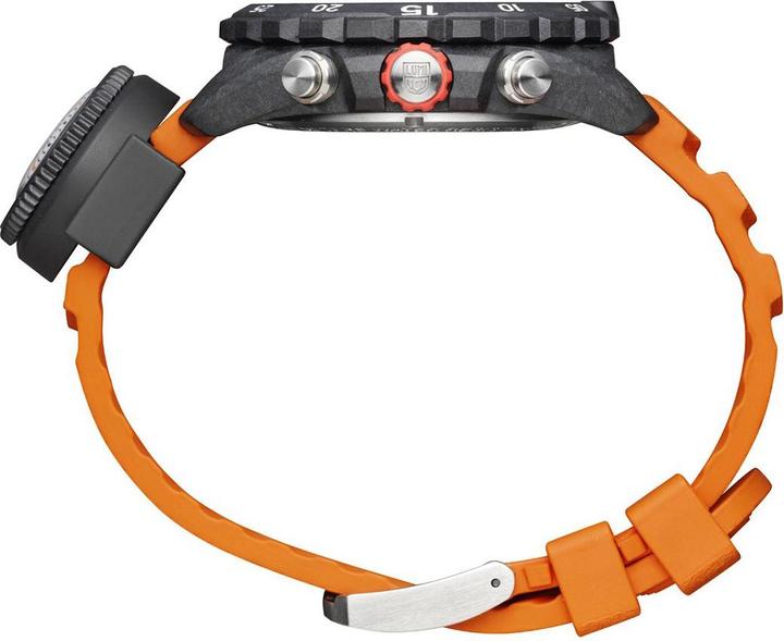 Actual product image Luminox Bear Grylls Survival Master 3740 Series (Analogue wristwatch, Swiss made, Chronograph, 45 mm)