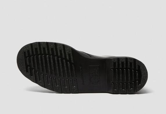 Actual product image Dr. Martens 1460 Smooth (36)