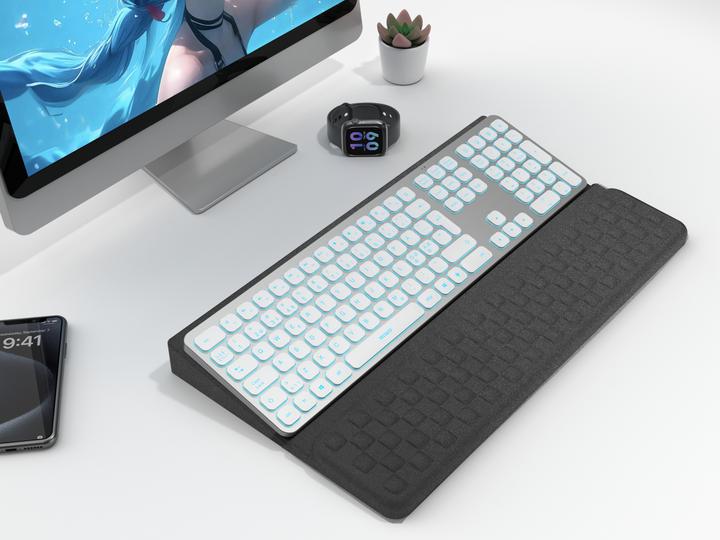 Actual product image Deltaco Ergonomic wristpad and keyboard stand