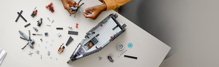 Actual product image LEGO Super Heroes - Black Panther: War on the Water (76214, LEGO Marvel)