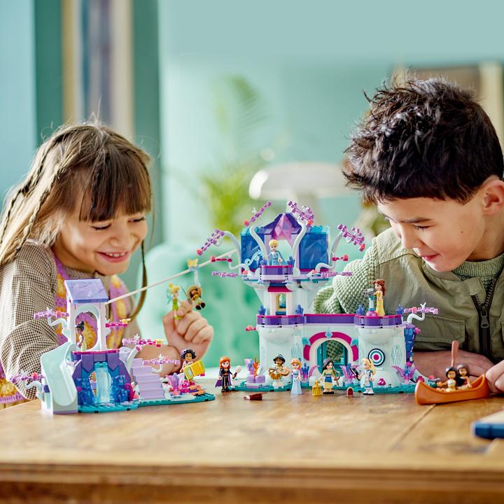 Produktbild LEGO Das verzauberte Baumhaus (43215, LEGO Disney)