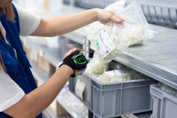 Produktbild Datalogic Handrückenscanner CODIScan Std.Range (HS7600SR) (1D-Barcodes, 2D-Barcodes)