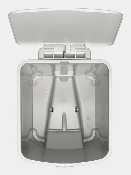 Actual product image Brabantia StepUp Bin (25 l)