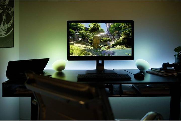 Actual product image Philips Hue Go Base BT (520 lm)