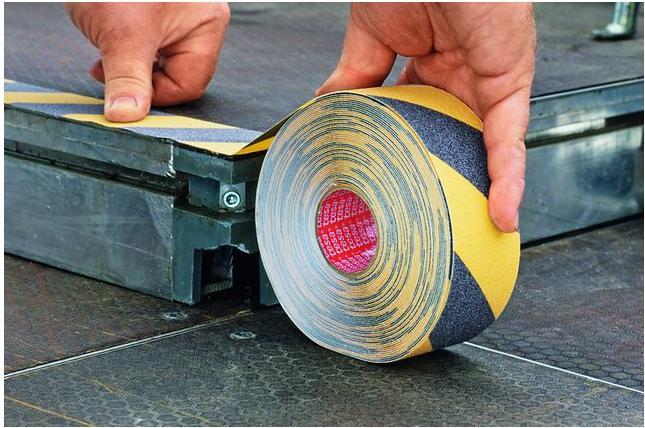 Produktbild tesa Anti-Rutsch-Klebeband (50 mm)