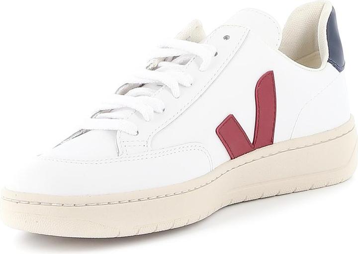 Actual product image Veja V-12 (42)
