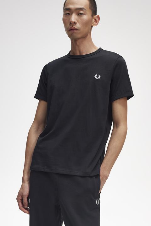 Actual product image Fred Perry Ringer (L)
