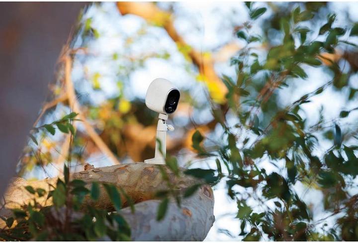 Actual product image Arlo Outdoor Security Mount in White (Mounting kit)