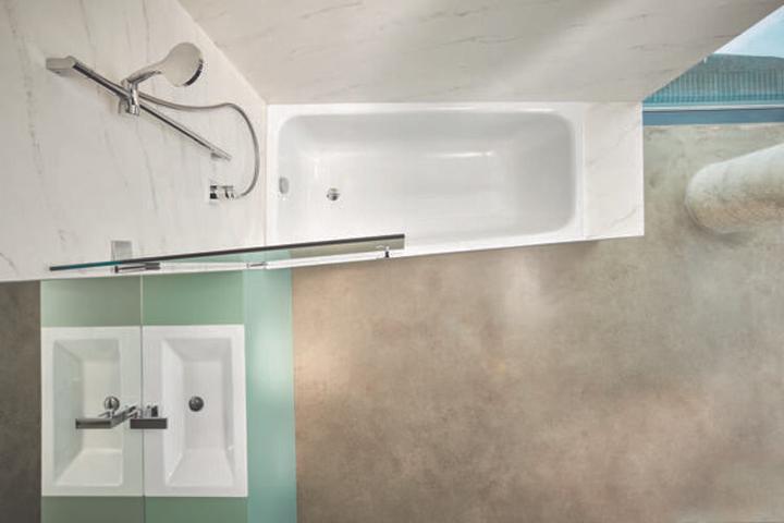 Actual product image Bette BetteSpace M corner bathtub, 170x90cm, 1131, 1 sloping back, white, left-hand installation (192 l, 170 cm, 170 cm)