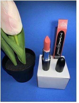Actual product image MAC Cosmetics Macximal Silky Matte Lipstick Forever Cur. (Forevery Curious)