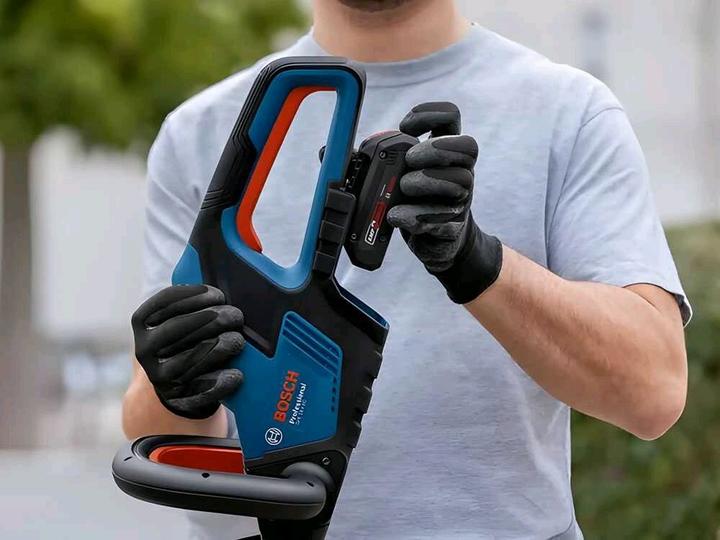 Produktbild Bosch Professional Akku-Rasenmäher (Akkubetrieb)