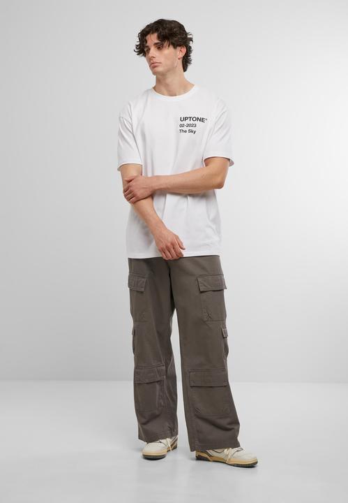 Actual product image Urban Classics Upscale Uptone Oversize Tee - 195195 (XS)