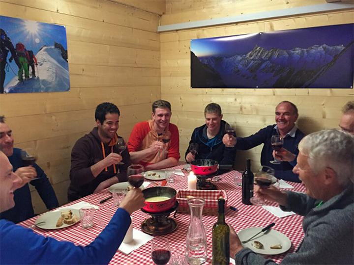 Produktbild Smartbox Sport- und Gourmet-Erlebnis: Schneeschuhwanderung und Raclette-Pause in Adelboden (1 Pers.)