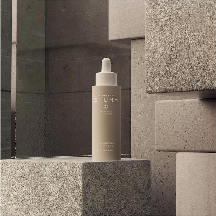 Immagine prodotto Dr. Barbara Sturm Siero equilibrante per capelli e cuoio capelluto (50 ml)