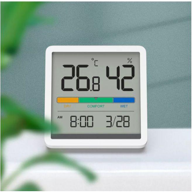Actual product image Miiw Temperature & Humidity Clock
