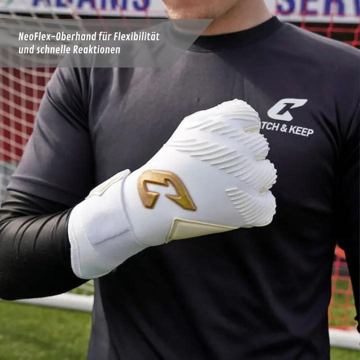 Actual product image Catch & Keep Fussballhandschuhe Invictus White Gold Gr. 8 Torwart Goalie Handschuhe (8)