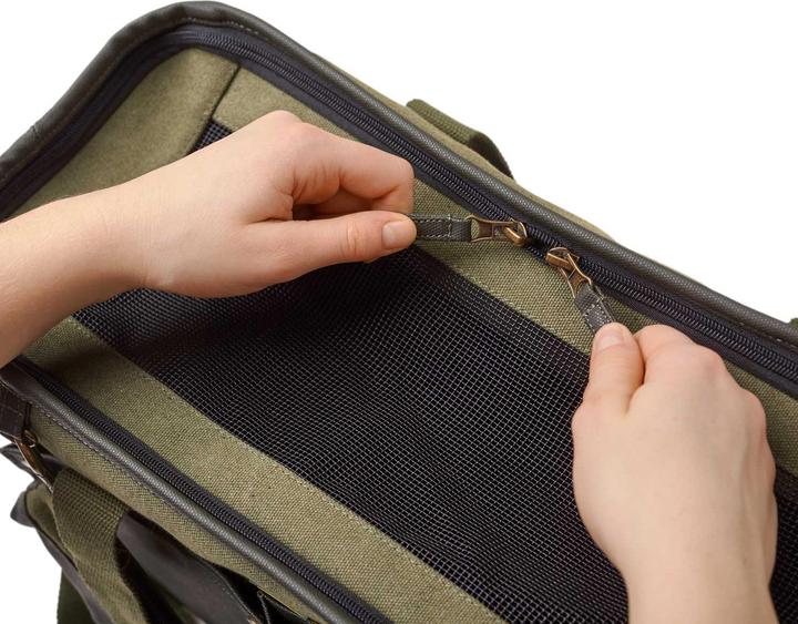 Actual product image Hunter Madison (Dog, Can be opened completely)