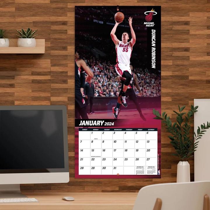 Immagine prodotto NBA - Miami Heat - 30,5 x 30,5 cm Calendario da parete 2024 (Francese, Italiano, Spagnolo, Tedesco, Inglese)