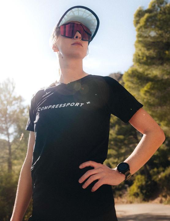 Actual product image Compressport Training SS Logo Tshirt W (L)