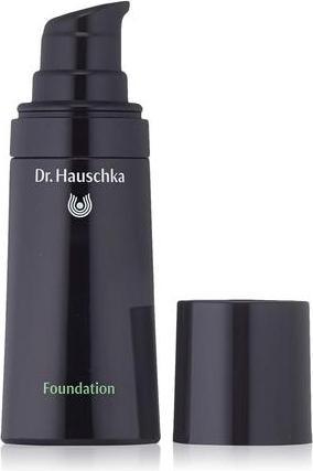 Actual product image Dr. Hauschka Foundation (No. 02 - Almond)