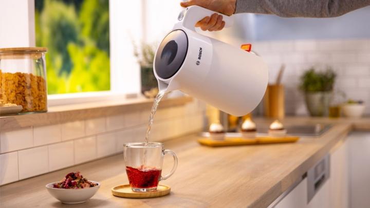 Actual product image Bosch Hausgeräte BOSC Kettle (1.70 l, EU plug)