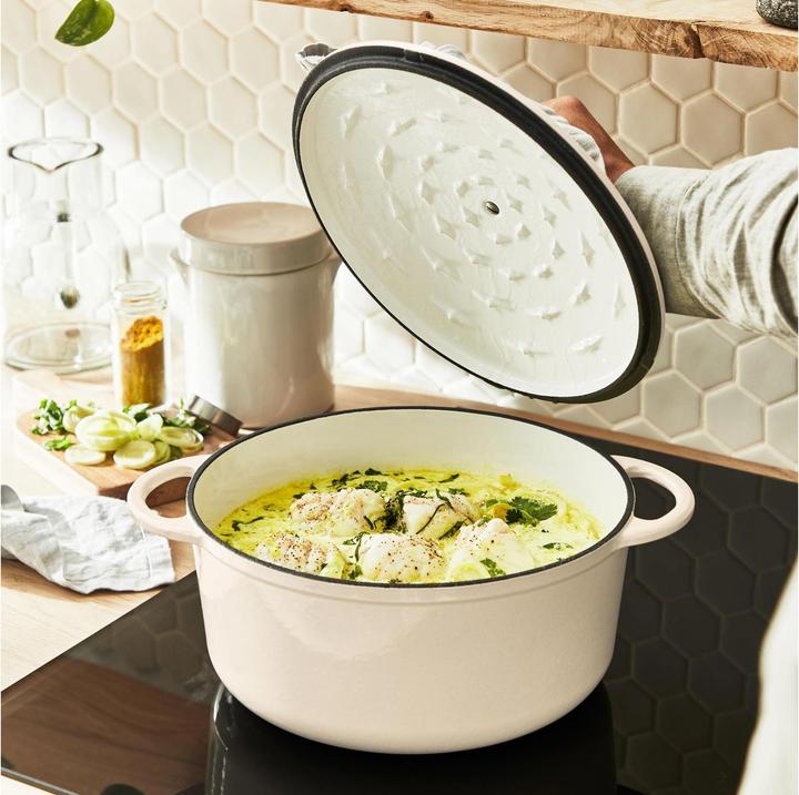 Actual product image Tefal LOV roaster (25 cm, Pot, Casserole + Stewpot, Cast iron)