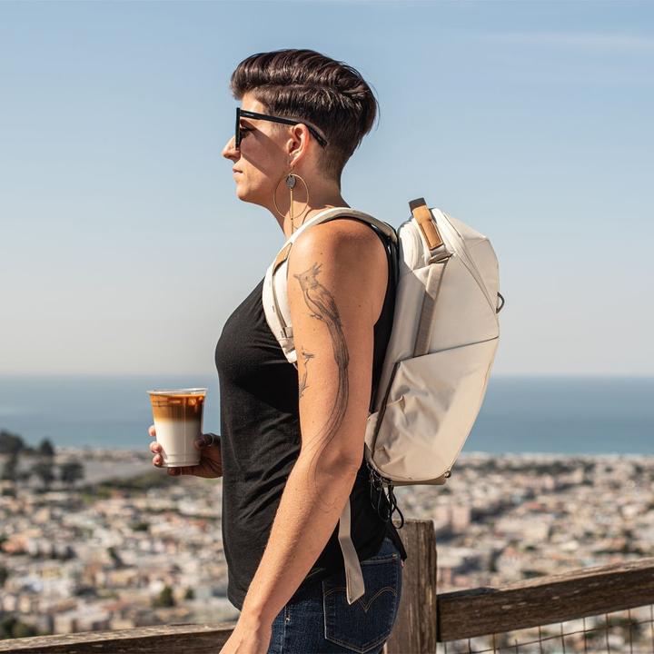 Actual product image Peak Design Everyday Backpack Zip 15L v2 (Camera shoulder bag, 15 l)