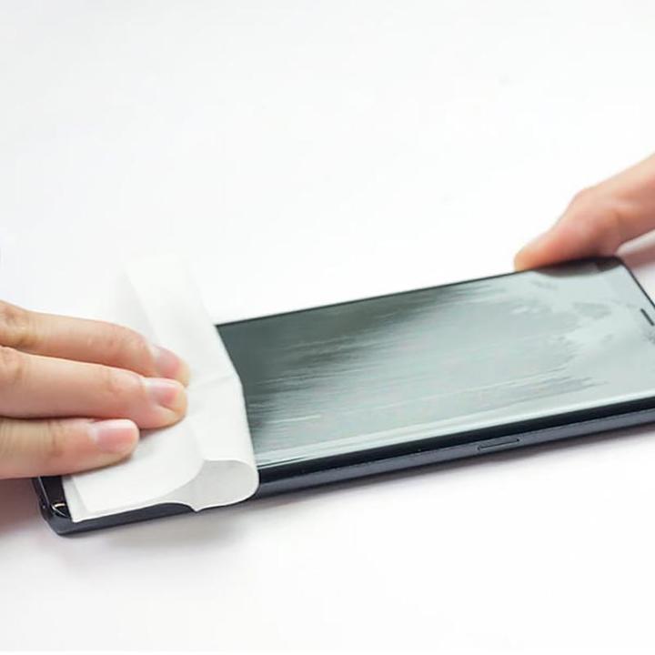 Actual product image Spigen Glass.tR Nano Liquid (1 Piece, Samsung Galaxy S9, Samsung Galaxy S9+)