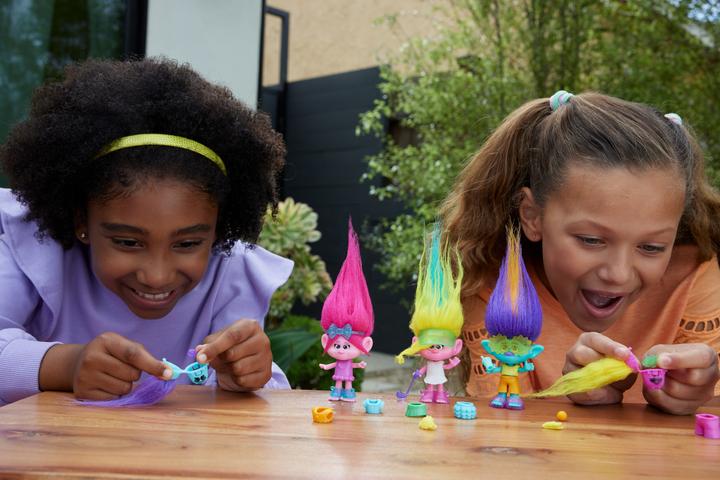 Produktbild Mattel Trolls Haarige Überraschungen Poppy