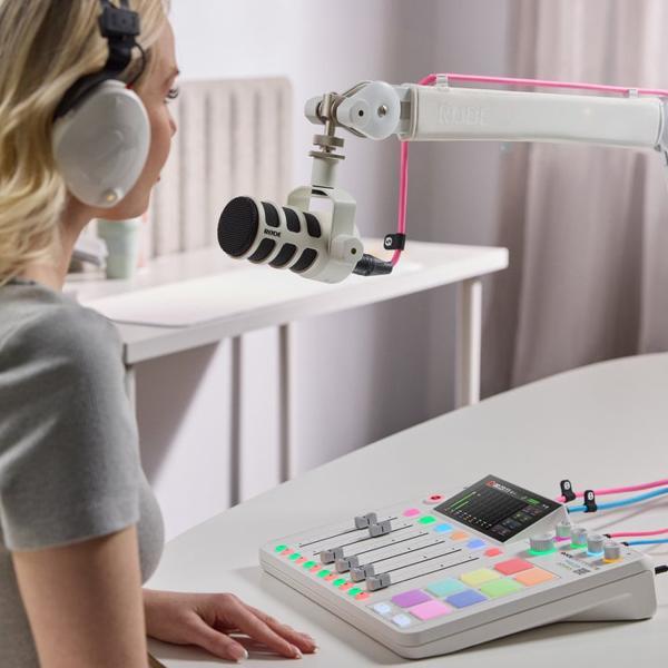 Produktbild RØDE Mikrofon Podmic USB Weiss mit Gelenkarm Weiss