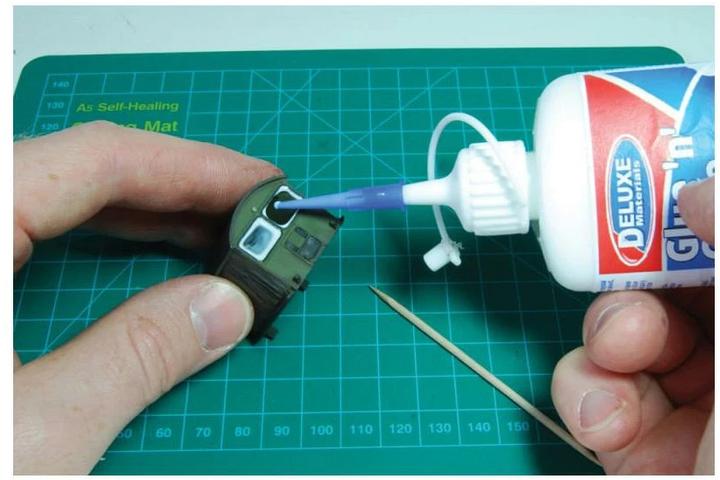Actual product image Deluxe Materials Glue n Glaze 50ml (70 g, 50 ml)