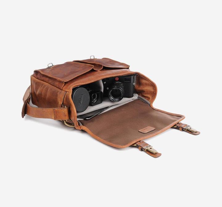 Actual product image ONA Prince Street (Camera shoulder bag)