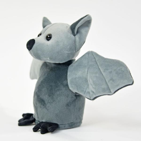 Produktbild Kögler Laber-Fledermaus "Bob", plappert alles nach und schlägt mit den Flügeln, inkl. Batterien, 9x32x18c (18 cm)