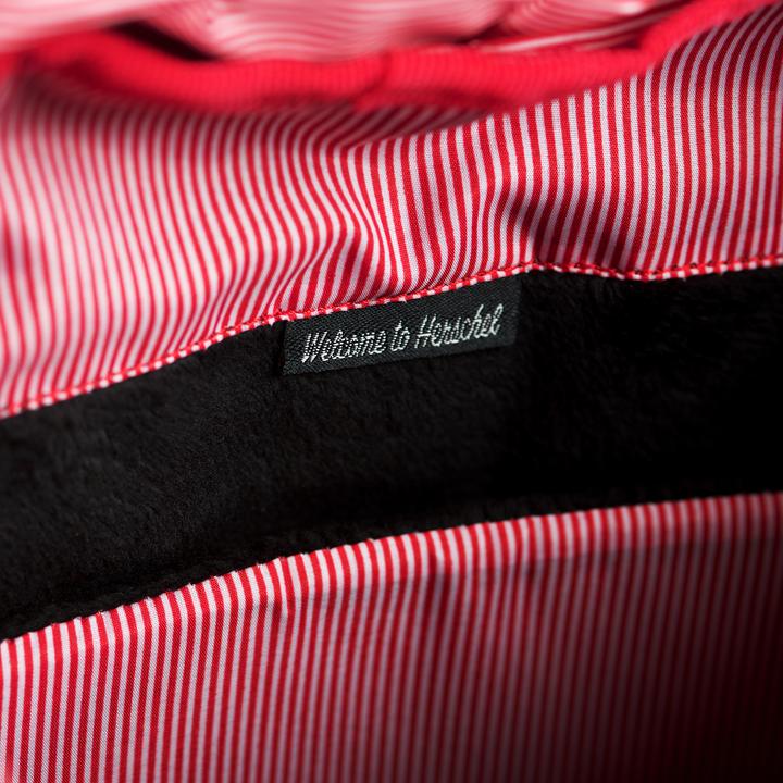 Actual product image Herschel Little America (25 l)
