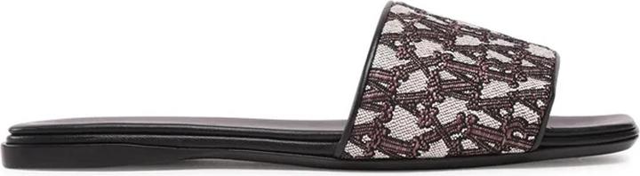 Max Mara Fridac Logo Slides