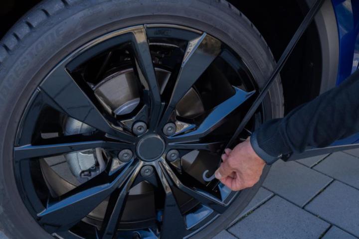 Immagine prodotto Cartrend Telo copriauto parziale L x A 315 145 61 cm Adatto per