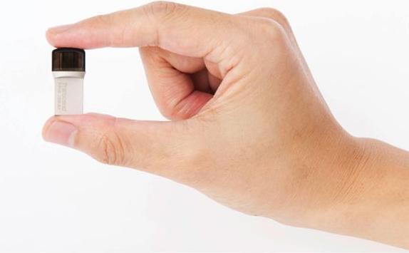 Actual product image Transcend Jetflash 890 (64 GB, USB-A, USB-C)