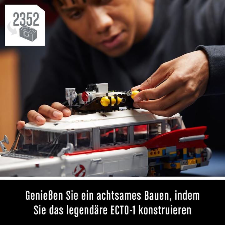 Actual product image LEGO Ghostbusters ECTO-1 (10274, LEGO Icons, LEGO Rare Sets)