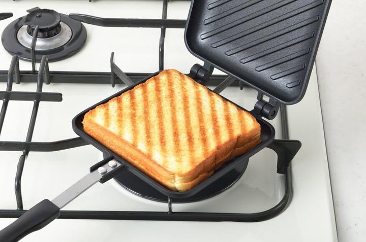 Produktbild Yoshikawa Hot Sandwich Maker SJ2408