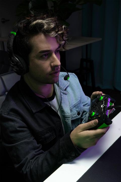 Produktbild PDP Wired Controller (Xbox Series S, Xbox One S, PC, Xbox One X, Xbox Series X)