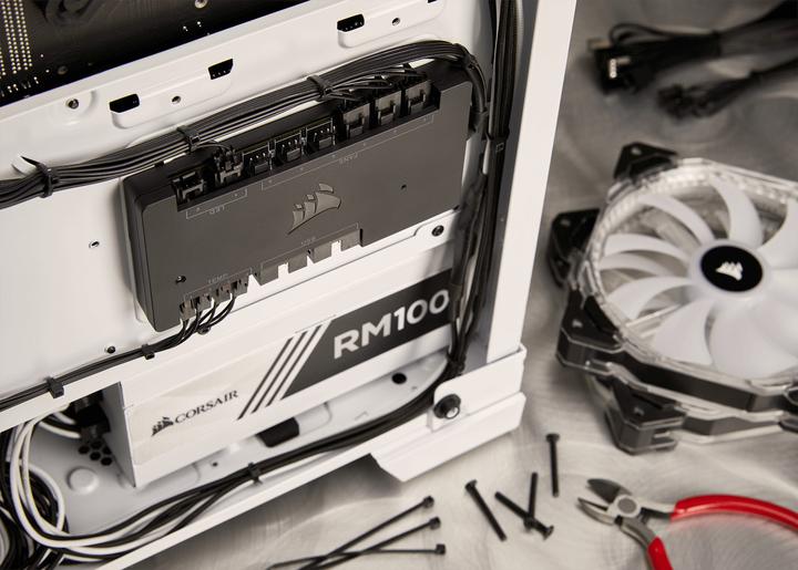 Immagine prodotto Corsair Comandante Pro (6 Ventilatore)