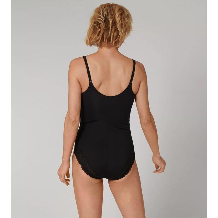 Immagine prodotto Triumph body in cotone stringato modern (105 C)