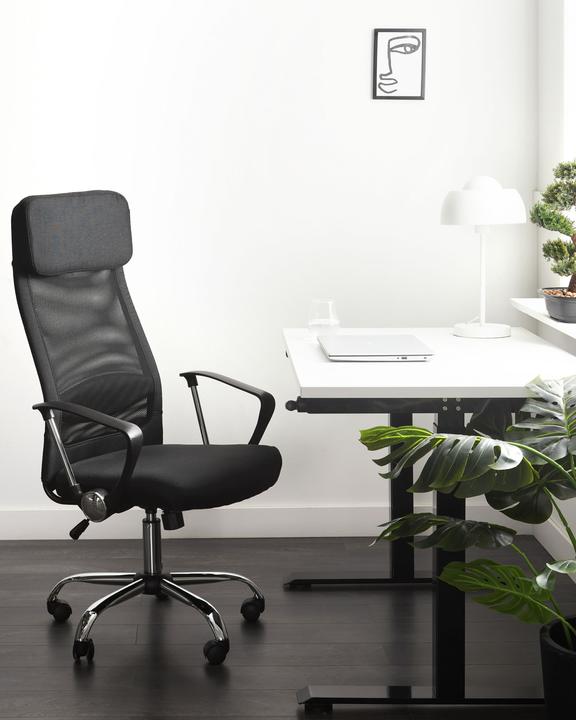 Actual product image Beliani Pioneer Ii