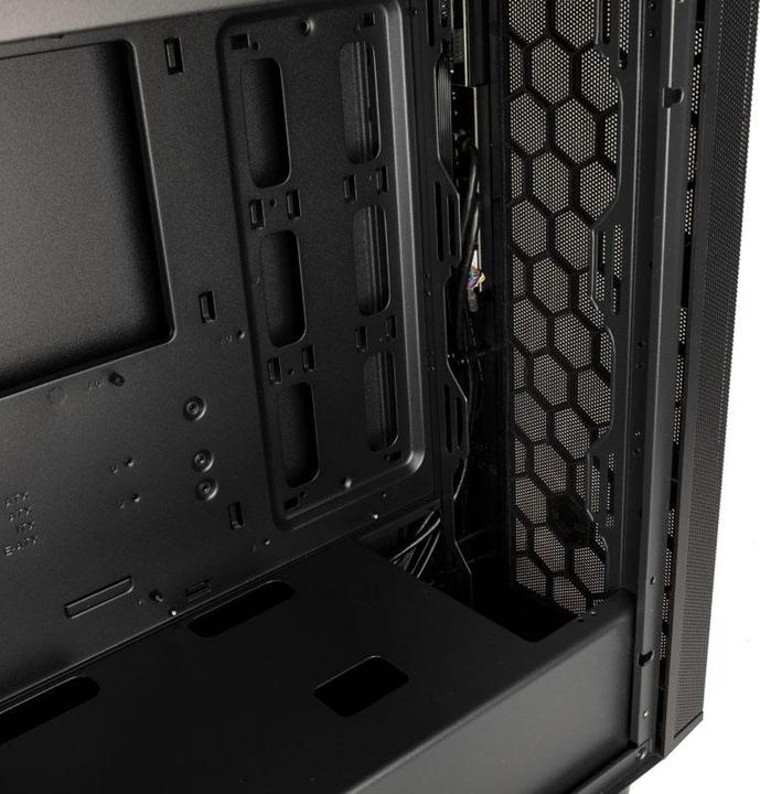 Actual product image Silverstone SST-FAR1B V2 - FARA R1 Tower ATX Computer Case, mesh front panel, black (mATX, Mini-ITX, ATX)