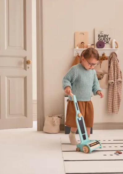 Produktbild Kids Concept Staubsauger aus Holz (1000641)