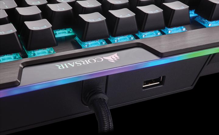 Produktbild Corsair K95 Platinum (DE, Kabelgebunden)